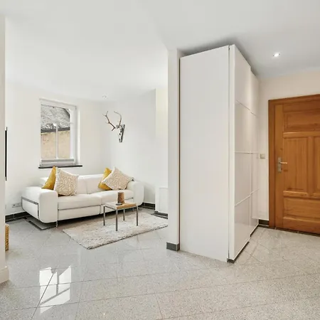 Appartement Gorgeous In With Wifi